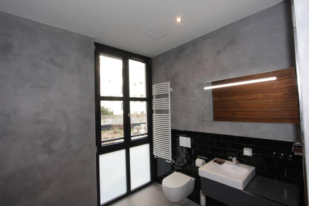 Stylisches Loft-Apartment mitten in Berlin Exterior foto